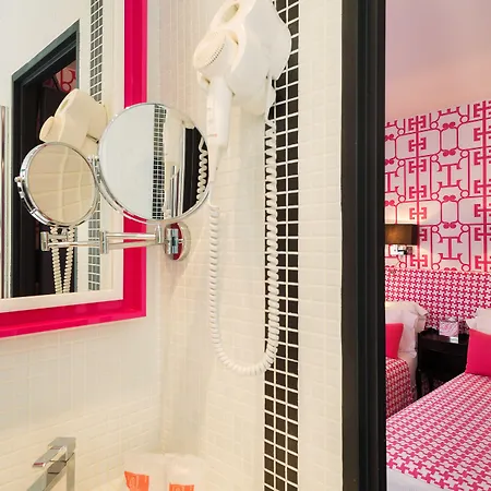 Hotel Monceau Elysees