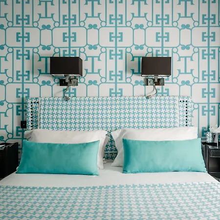 Hotel Monceau Elysees 3*