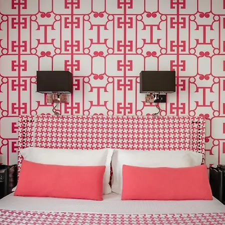 Monceau Elysees 3*
