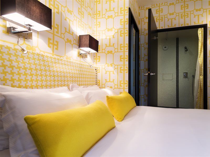 Hotel Monceau Elysées 3*