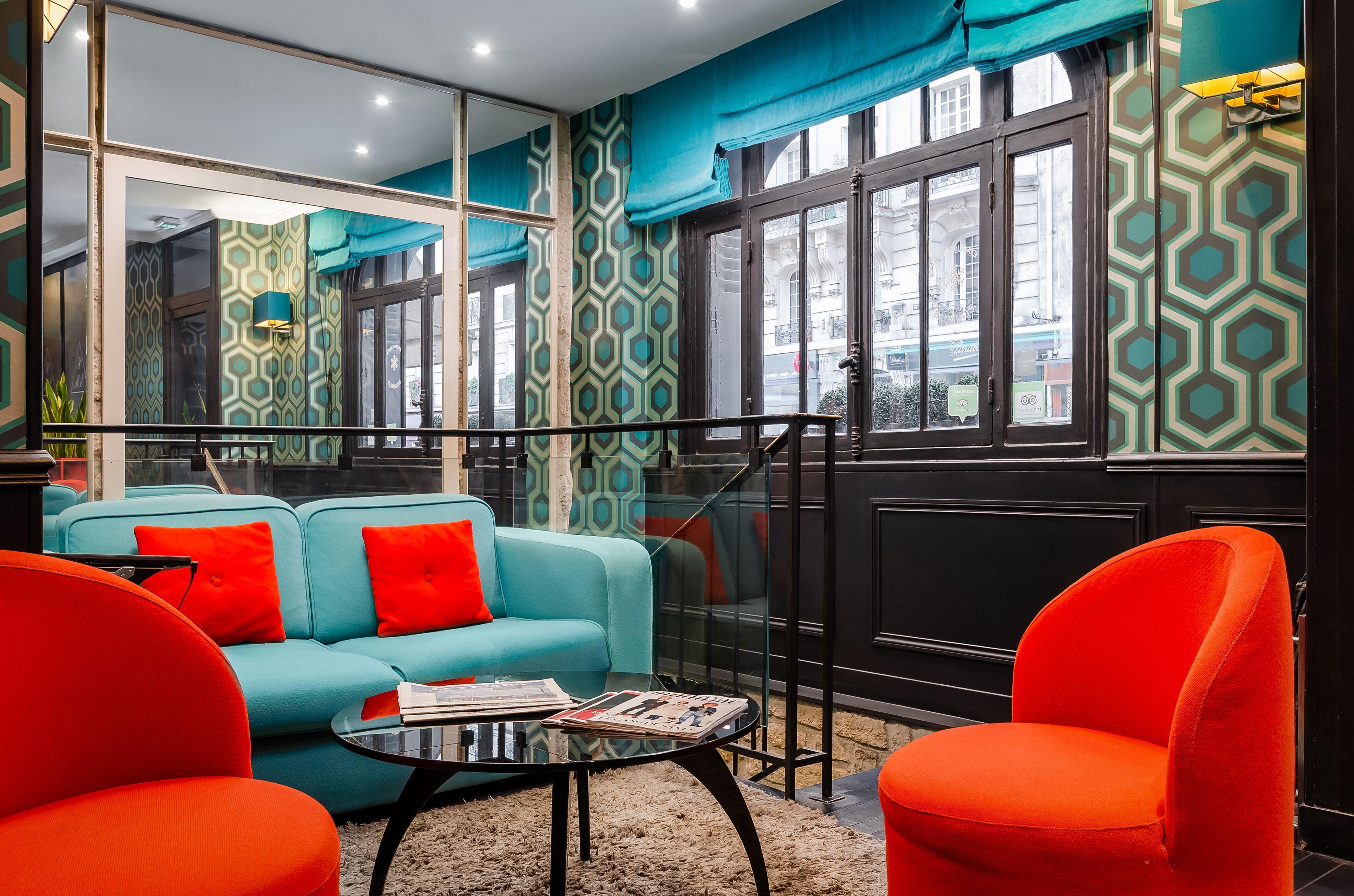 Hotel Monceau Elysees 3*